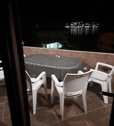 Cozy sea view apartment in the Bay of Kotor