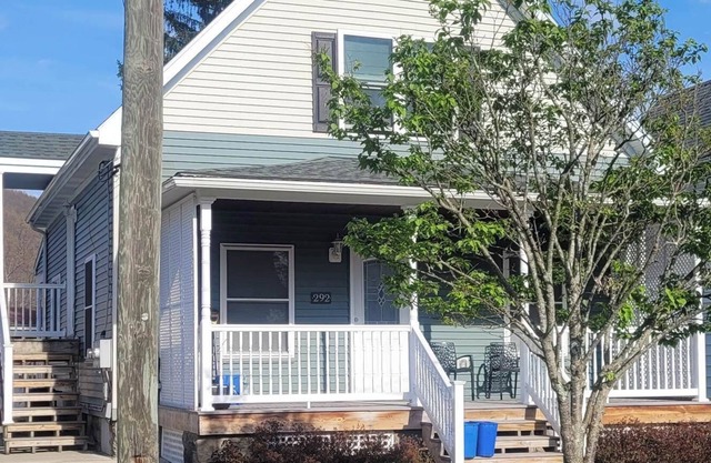 Cozy studio apartment in Corning, NY