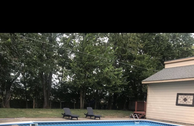 Cozy studio apartment near airport