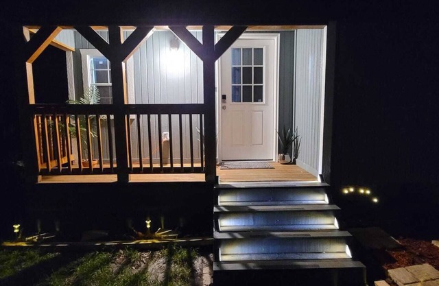 Cozy Tiny Home Entire Private Guest House Independent Cabin with Jacuzzi