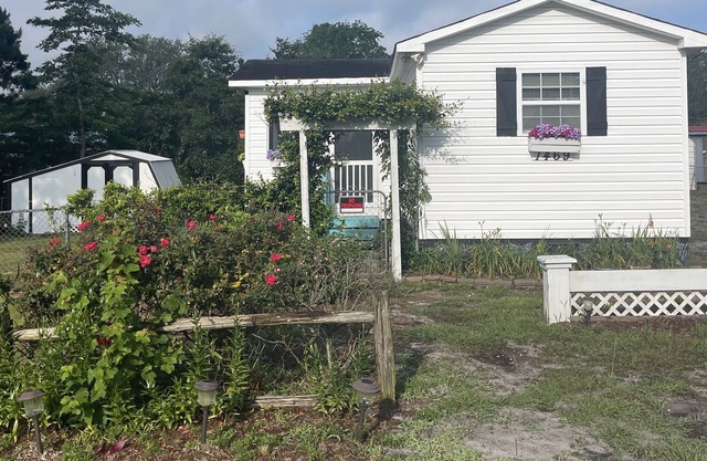 Cozy two bedroom in Shallotte N.C.