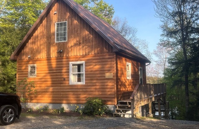 Cranberry Cottage Four Season Rental