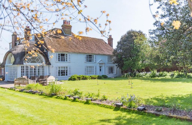 Craythornes by Bloom Stays