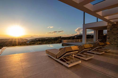 Crete Villa Paseathea, Luxurious Pool Getaway