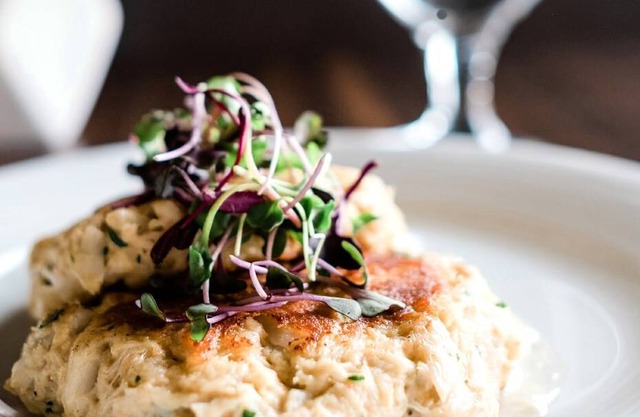 Crowne Plaza Lansing West, an IHG Hotel