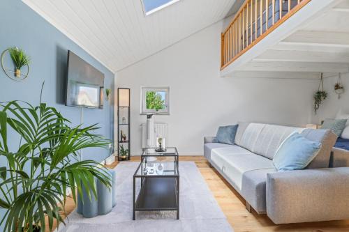 cruwzo I Maisonette - Netflix - Parking - near Audi