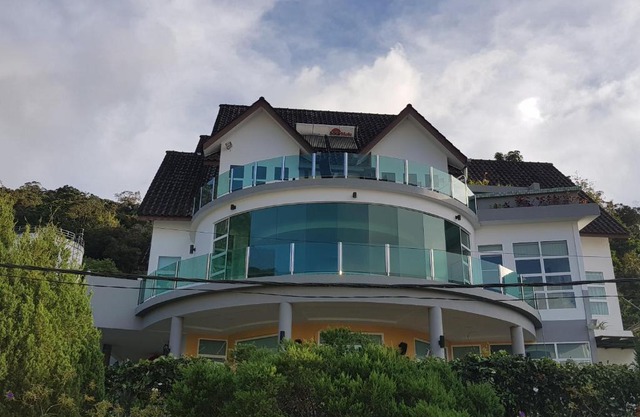 Crystal Cameron Vacation Bungalow