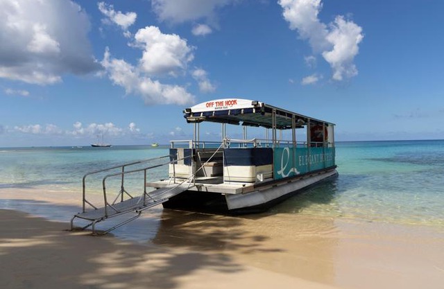 Crystal Cove by Elegant Hotels