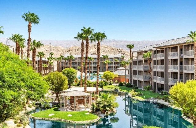 Cub Wyndham, great Location 1BR condo, sleeps 4, in awesome Indio.