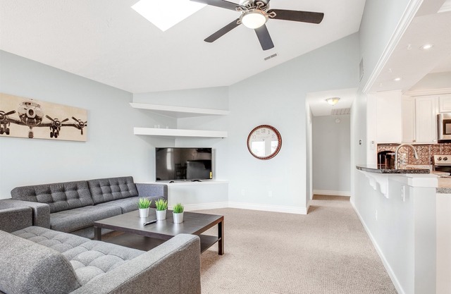 Cute and Cozy 3 Bedroom Ranch Home w/Deck and Fenced Yard