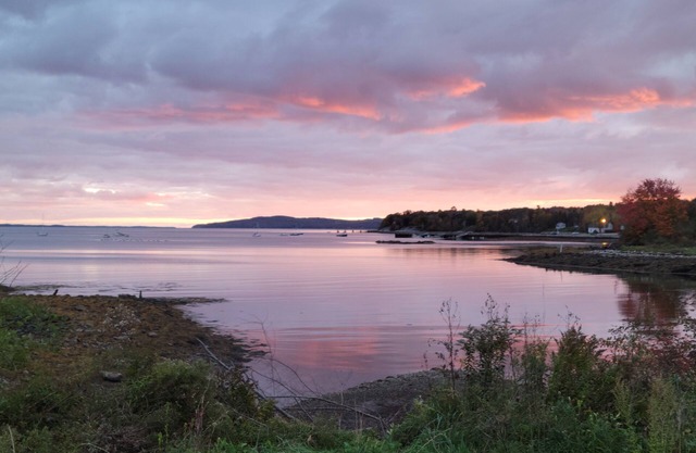 Cute Cape With An Ocean View In Searsport