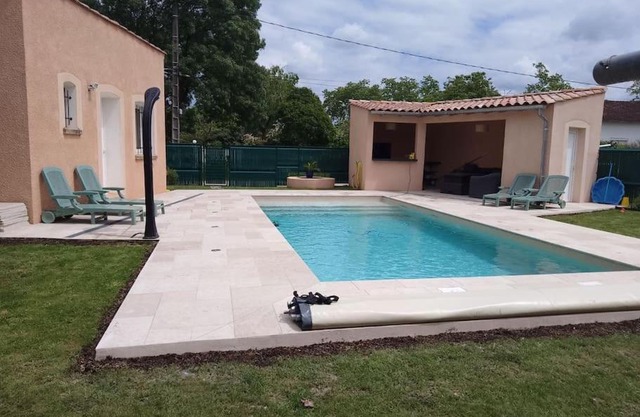 Dépendance 2 personnes piscine