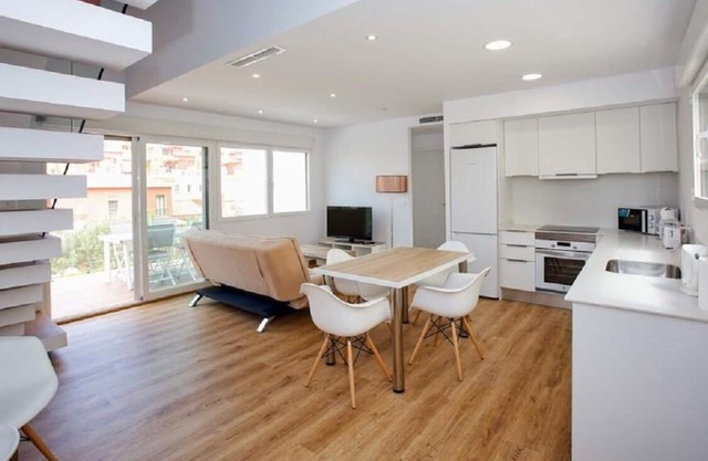 DÚPLEX con VISTAS B8