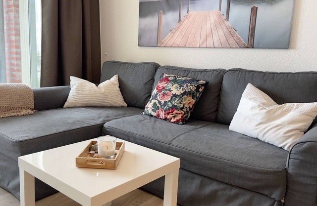 D1.4 - Beautiful vacation apartment with lake view, close to the beach for up to 7 people