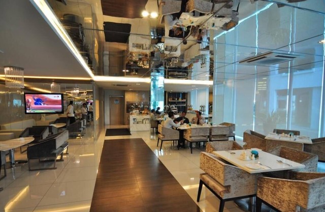 Damas Suites' Comfy 1 Bedroom Premier