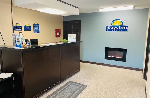 Days Inn by Wyndham Plymouth