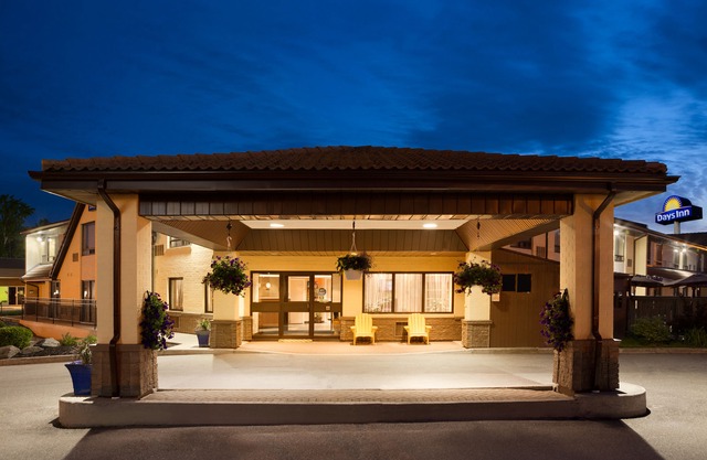 Days Inn by Wyndham Miramichi NB