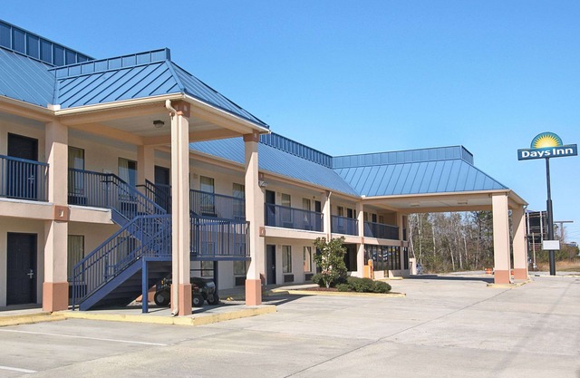 Days Inn by Wyndham Ocean Springs