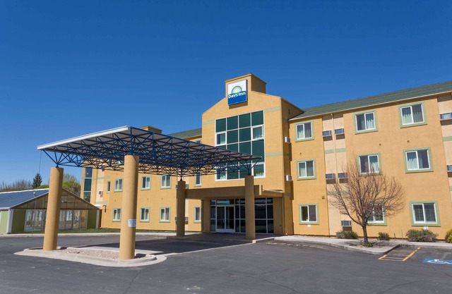 Days Inn by Wyndham Vernal
