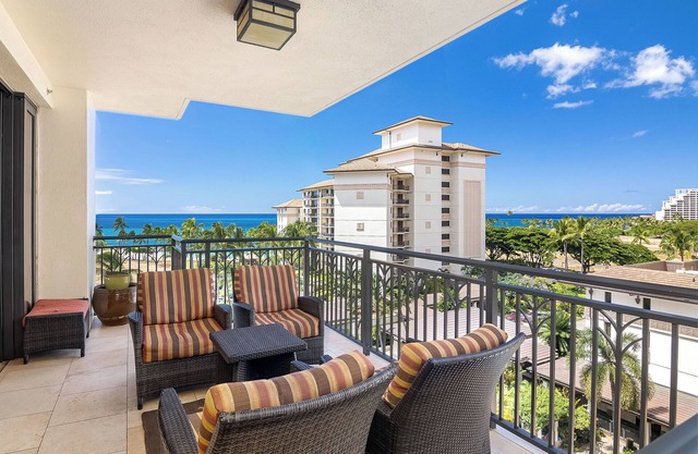 December Sale! Private KoOlina Beach End Unit w/Amazing Lanai Ocean Views