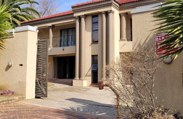 Delightful 6-bedroom Elianta Villa with WiFi in Johannesburg South