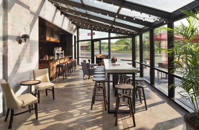 Delta Hotels by Marriott Minneapolis Northeast