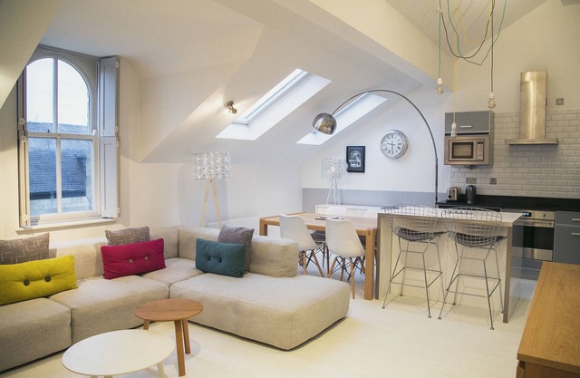 Deluxe 1 bedroom apartment