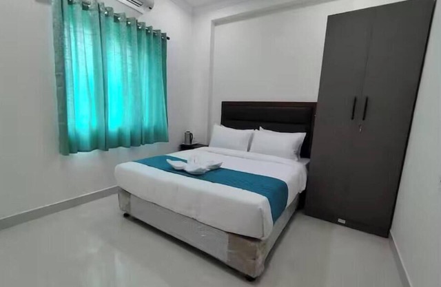 Deluxe 1 bhk Near Omega Hospital