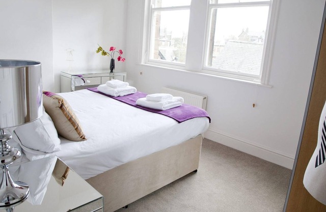 Deluxe 2 bedroom apartment