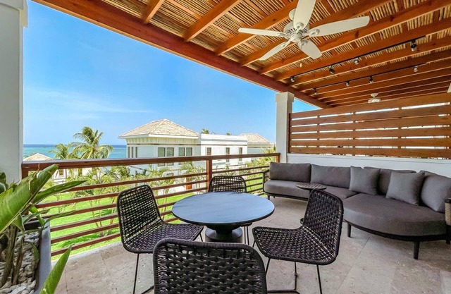 Deluxe Double Room at Las Verandas (1)