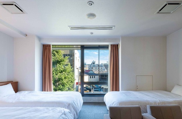 Deluxe Triple VS | EN x Standard Plan Stay wi / Hamamatsu Shizuoka