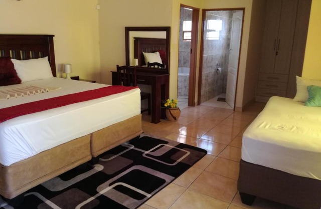 DEN VIEW GUESTHOUSE