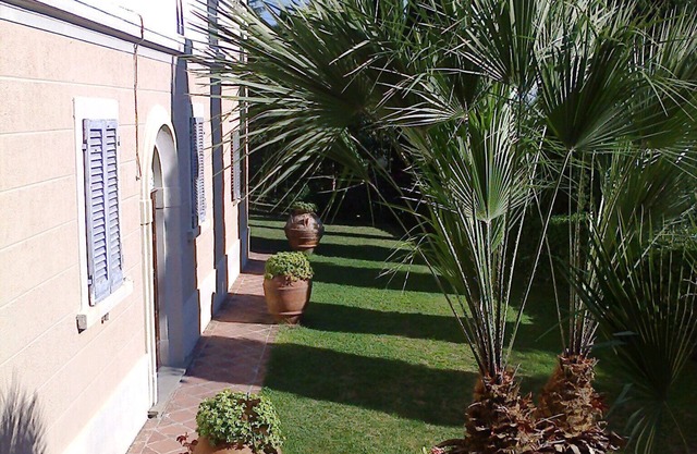 DEPENDENCIES OF VILLA GHEZZI - Ground Floor - Two-room apartment