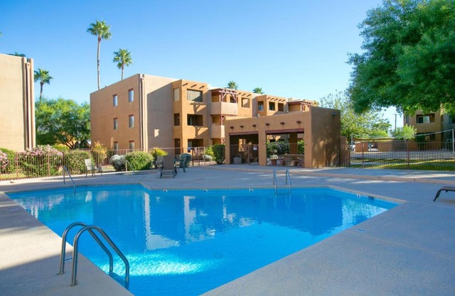 Desert Retreat 1BR by Casago