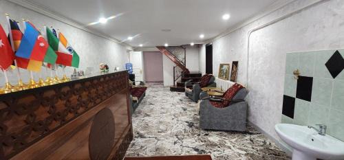 Deshon Qala Guest House