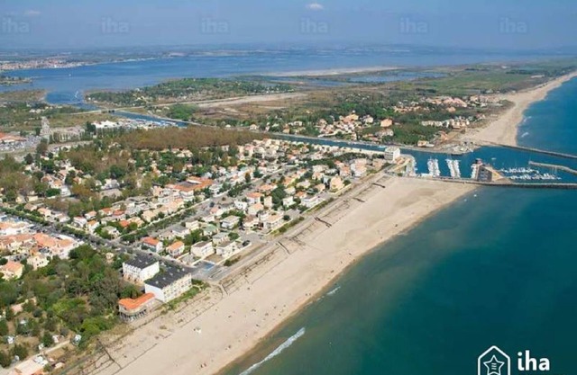 Design rental close to the sea