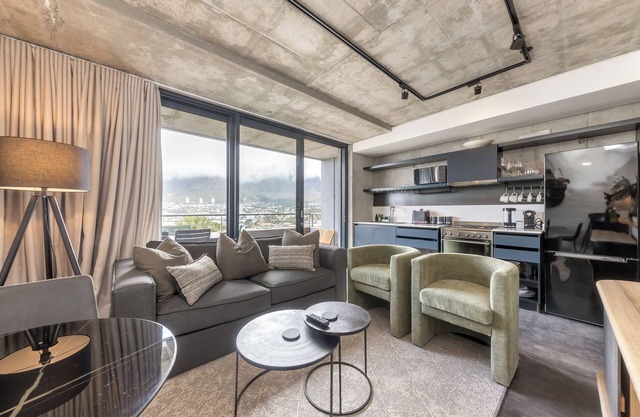 Designer Bo Kaap Studio | Communal Pool