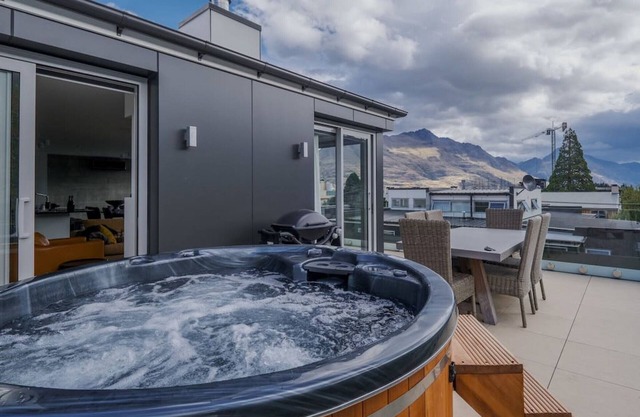 Diamond Deluxe Central Queenstown