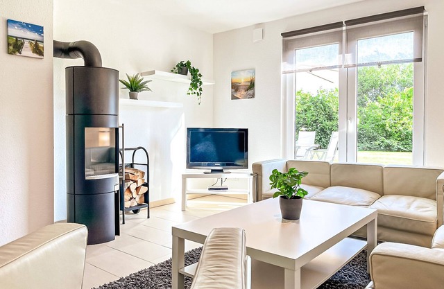 Die Ferienwohnung Pierre 01 ist Eine 3-zimmer-erdgeschoßwohnung für bis zu 4 Per