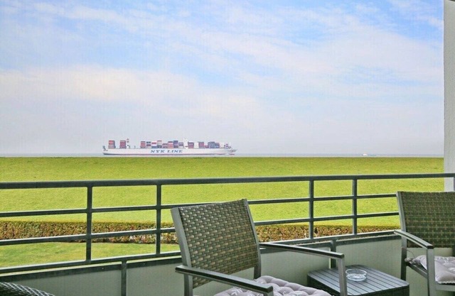 Dike crown in Haus Grimmershörn