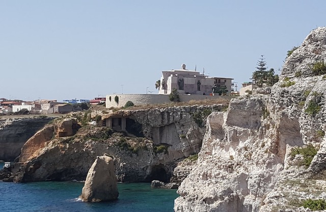 Dimora Santa Lucia, bright and comfortable house near the sea