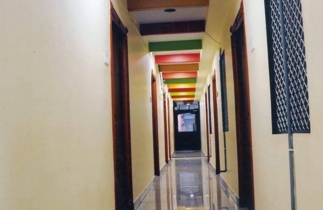 DIVYA LODGE & HOTEL ROOMS