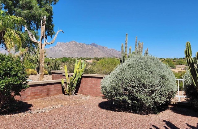 Dog-friendly 3-bedroom unit near Tucson National Golf Course