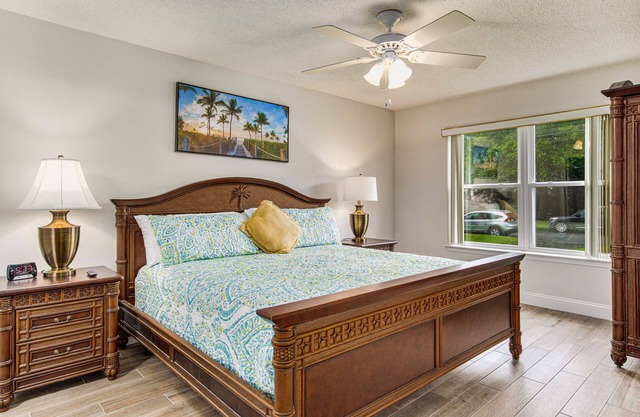 Dog-Friendly stay with Fire Pit close to NAS and food trucks