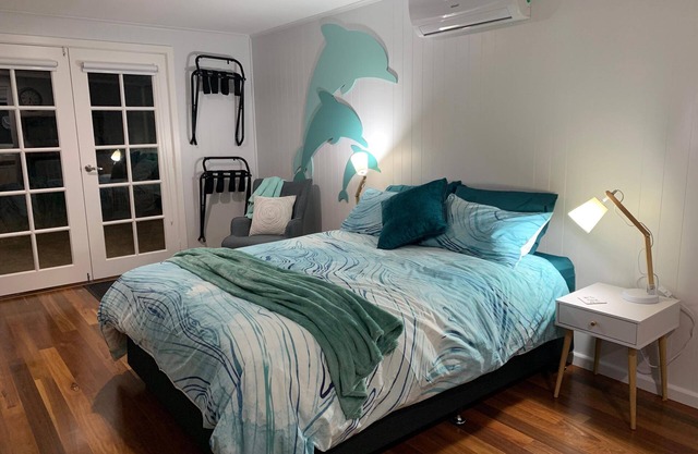 Dolphin Cottage: This cozy cottage is the perfect springboard to the Lakes