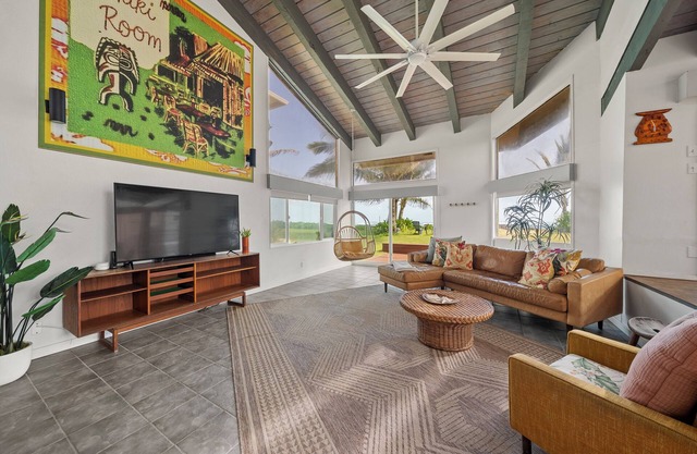 Dolphin House by Gather: North Shore Escape w/Direct Beach Access