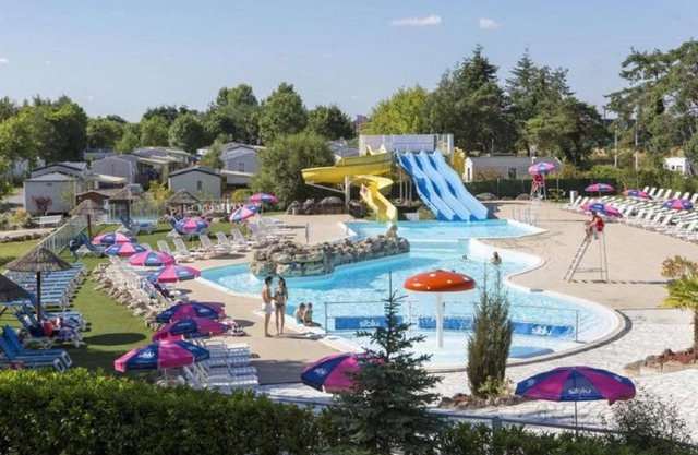 Domaine de Dugny, entre châteaux et zoo de Beauval