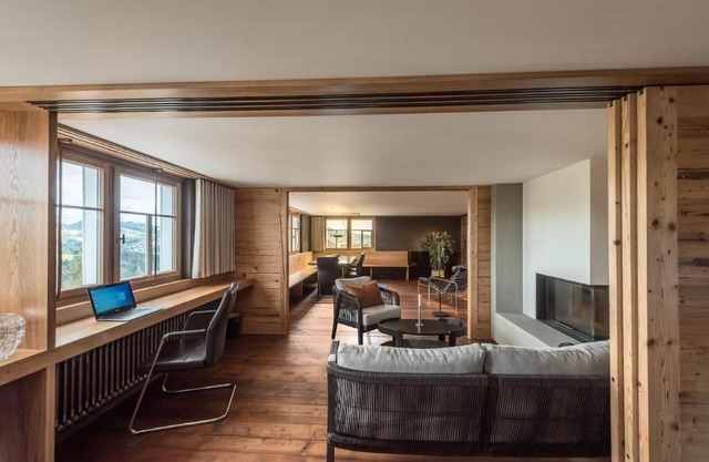 Dorf5, Kronbergblick