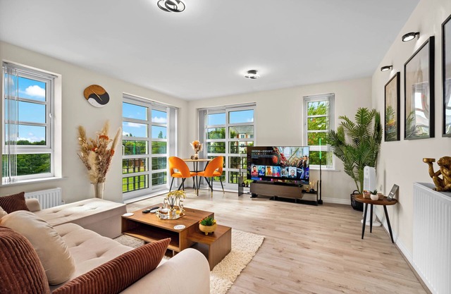 Dote Haven Stylish 2 Bed Apartment with Free parking