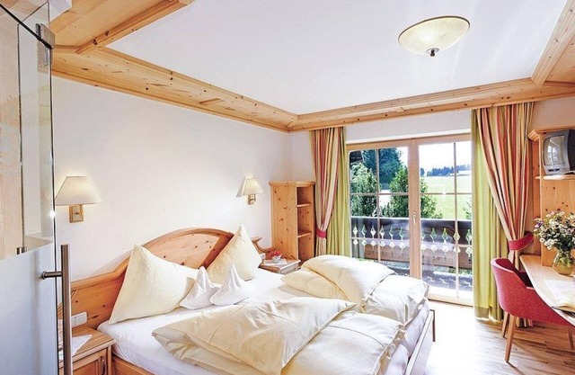 Double room country house - B&B 7-13 nights - Gut Sonnberghof Naturhotel